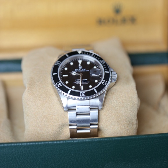 Rolex Submariner Watch - Picture 4 of 5